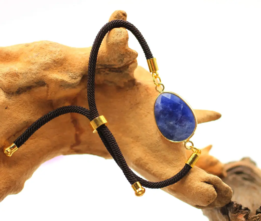 Bracelet en Sodalite sur cordon réglable