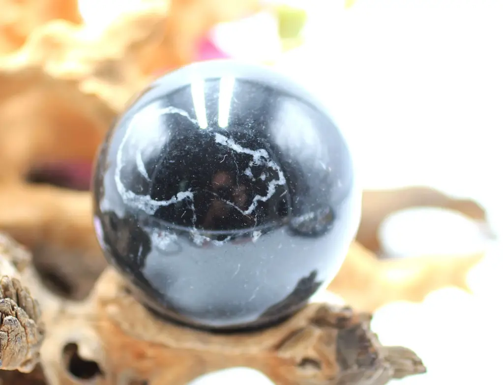 Sphère en Marbre noir