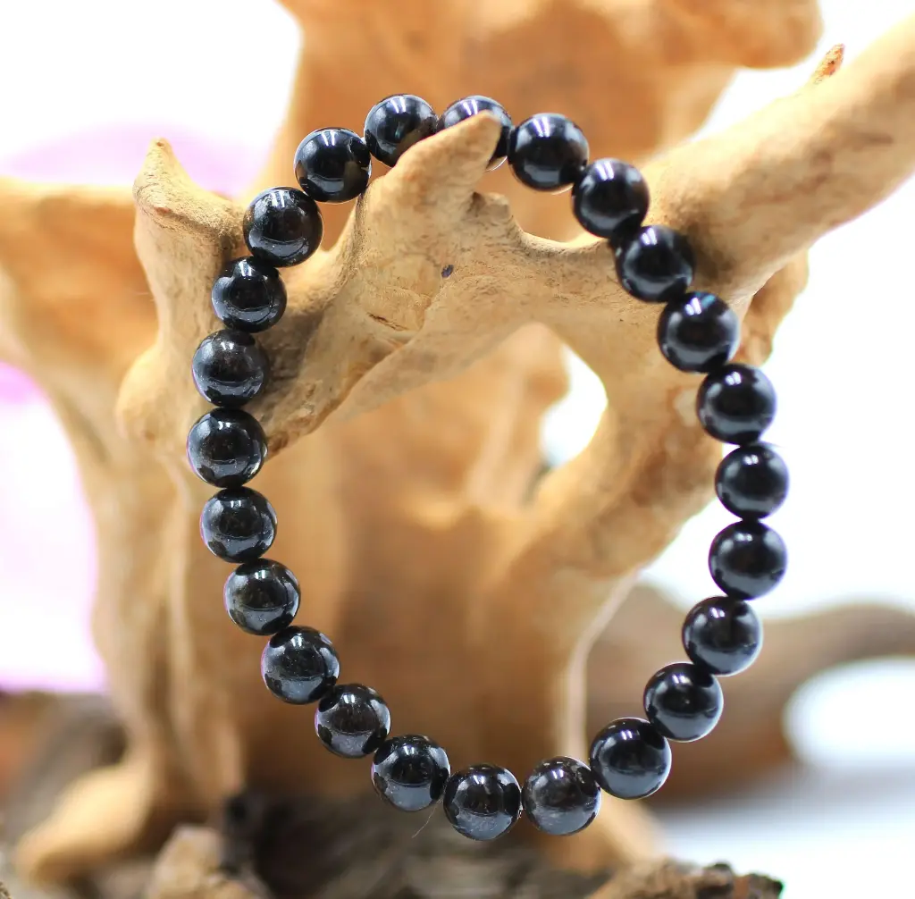 Bracelet en perles 8mm en Astrophyllite