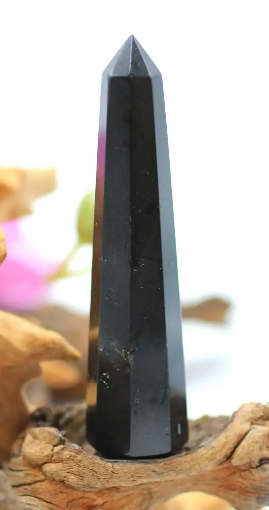 Obélisque en Tourmaline noire