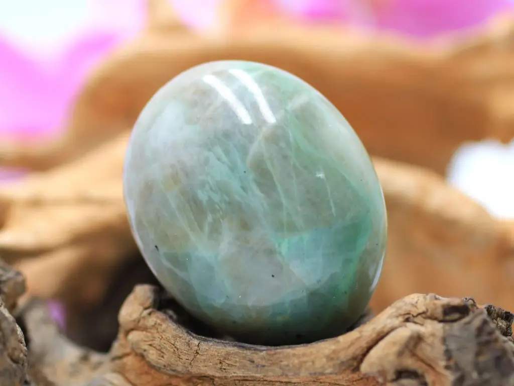 Galet en Garniérite