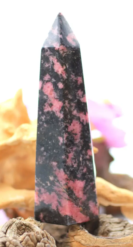 Obélisque en Rhodonite