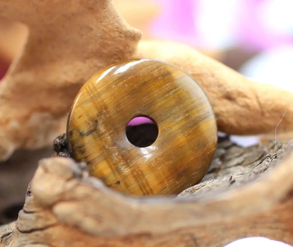 Pendentif donut en Œil de tigre