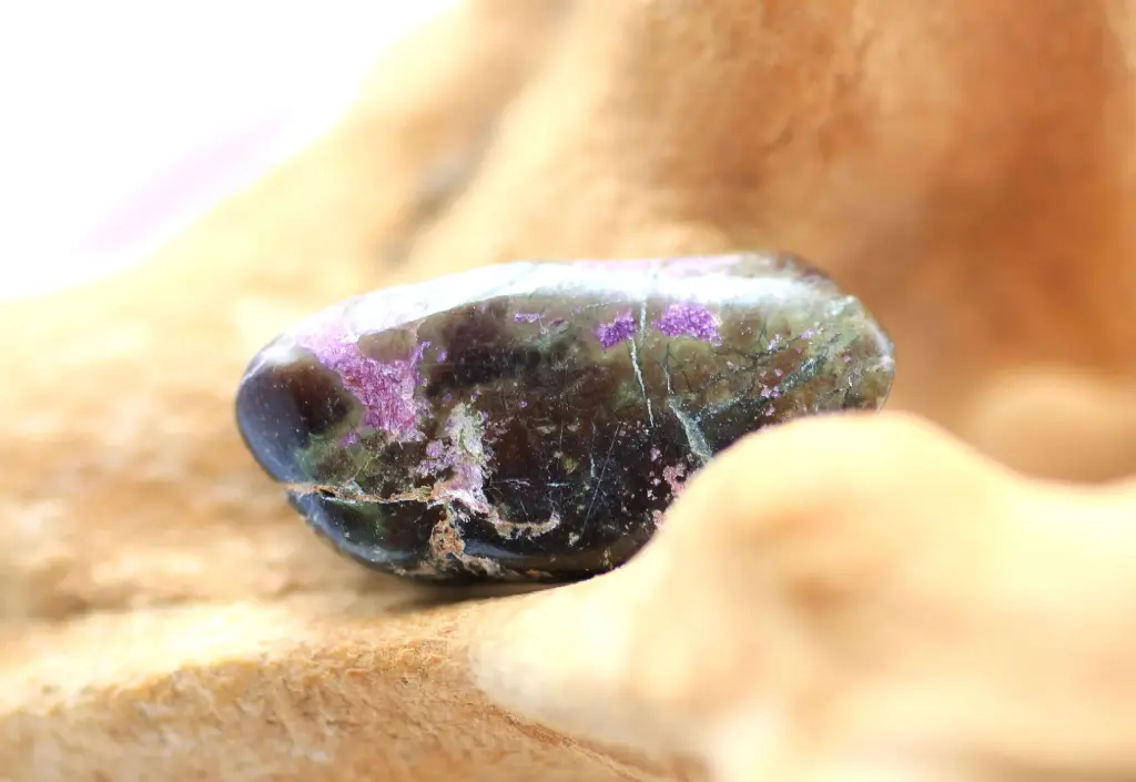 Atlantisite roulée