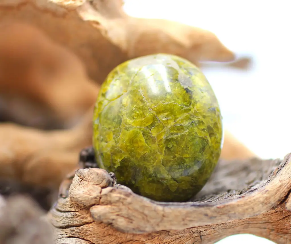 Galet en Opale verte