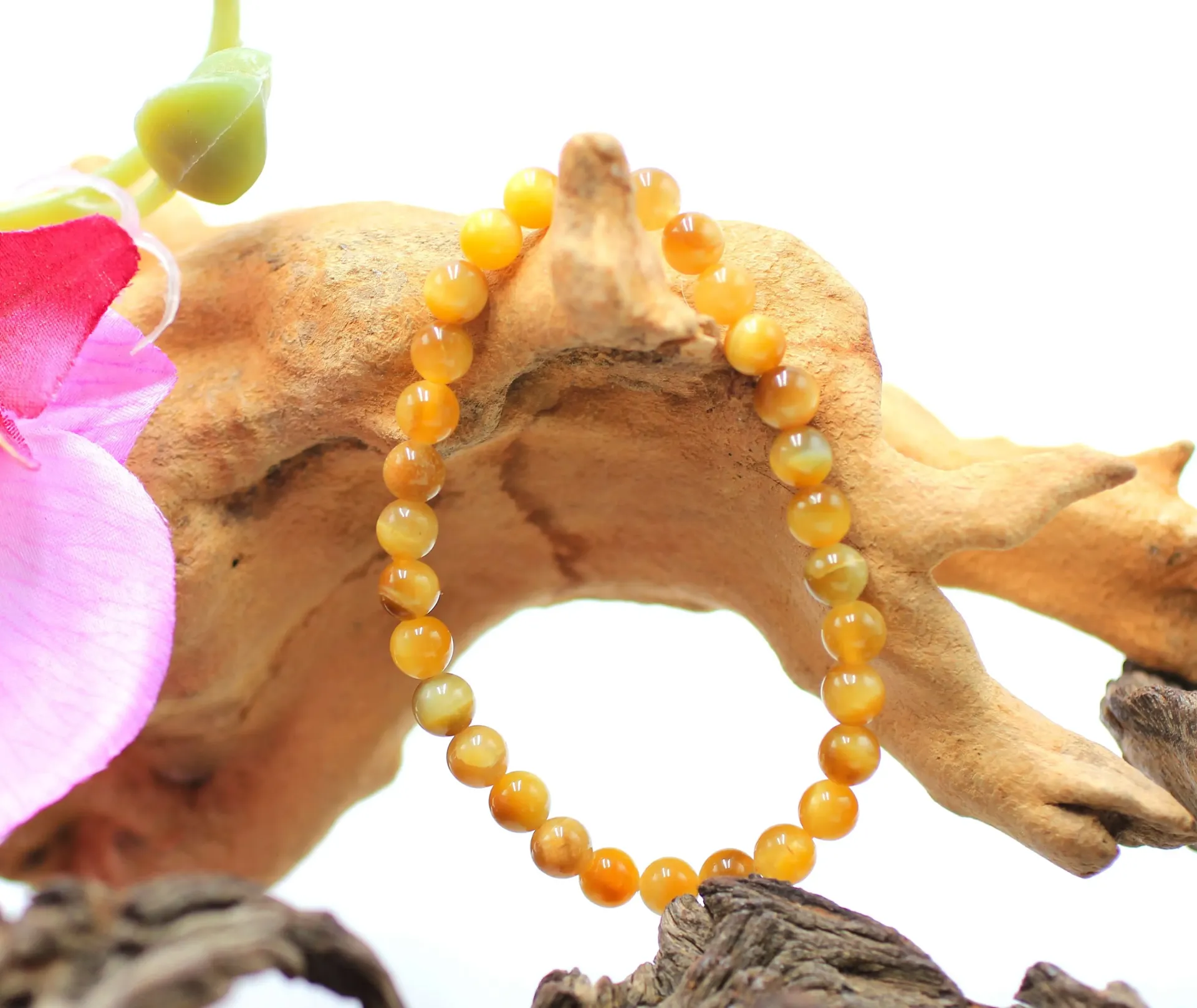 Bracelet en perles 6mm en Œil de tigre doré