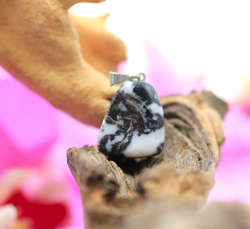 Pendentif en Jaspe zèbre