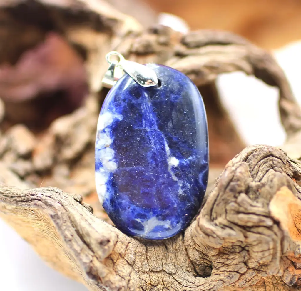 Pendentif ovale en Sodalite
