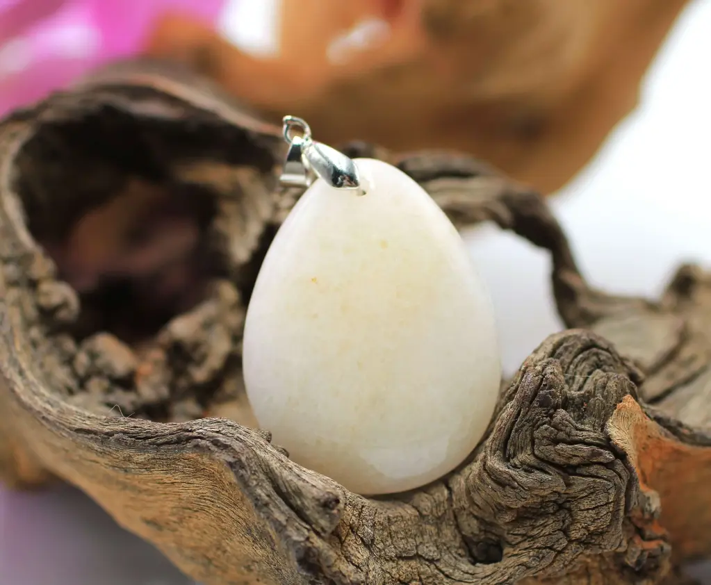 Pendentif goutte en Aventurine jaune