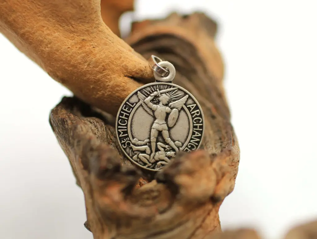Pendentif Médaille Saint Michel (Michaël)