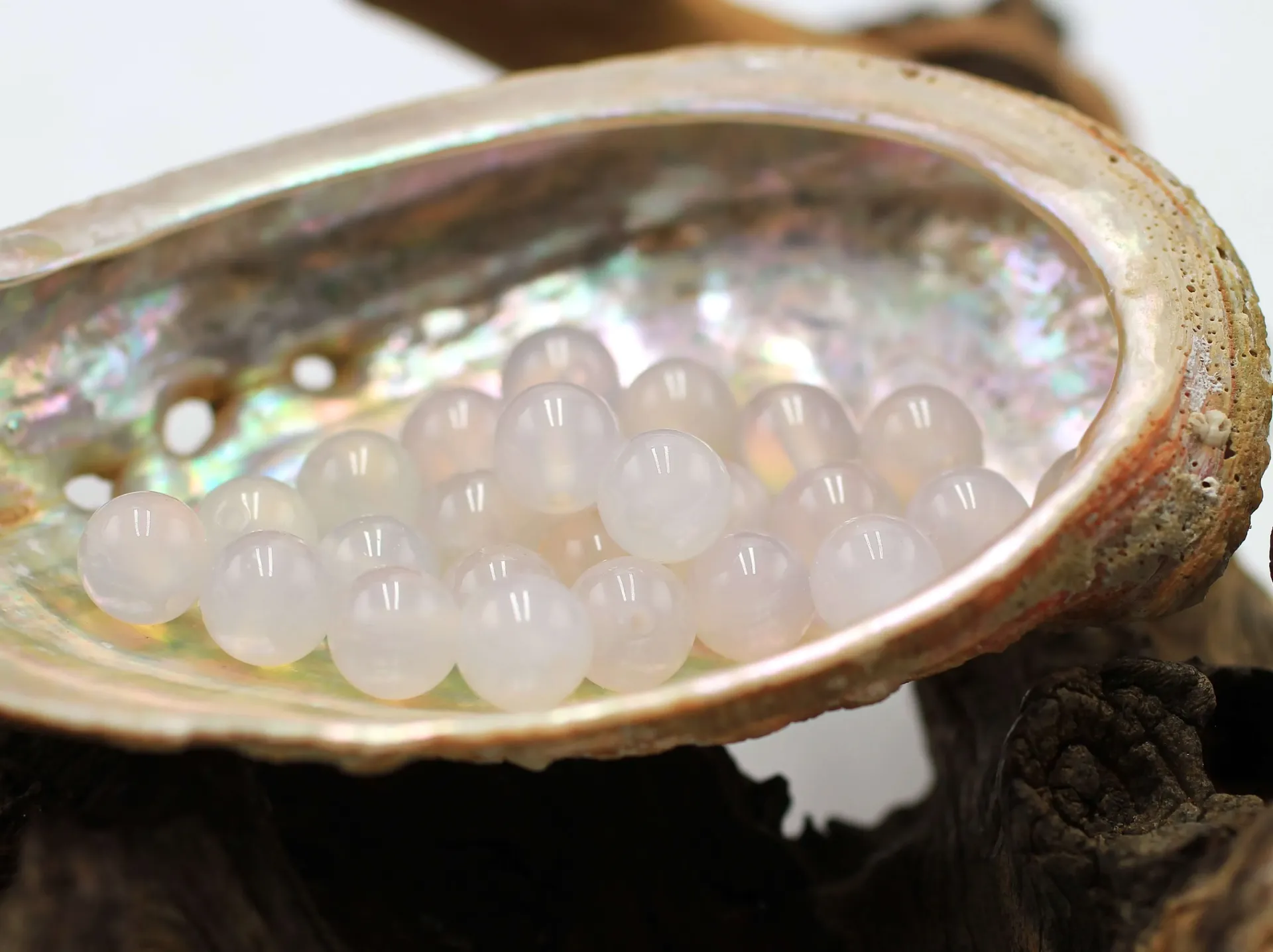 Perle 8mm en Agate blanche