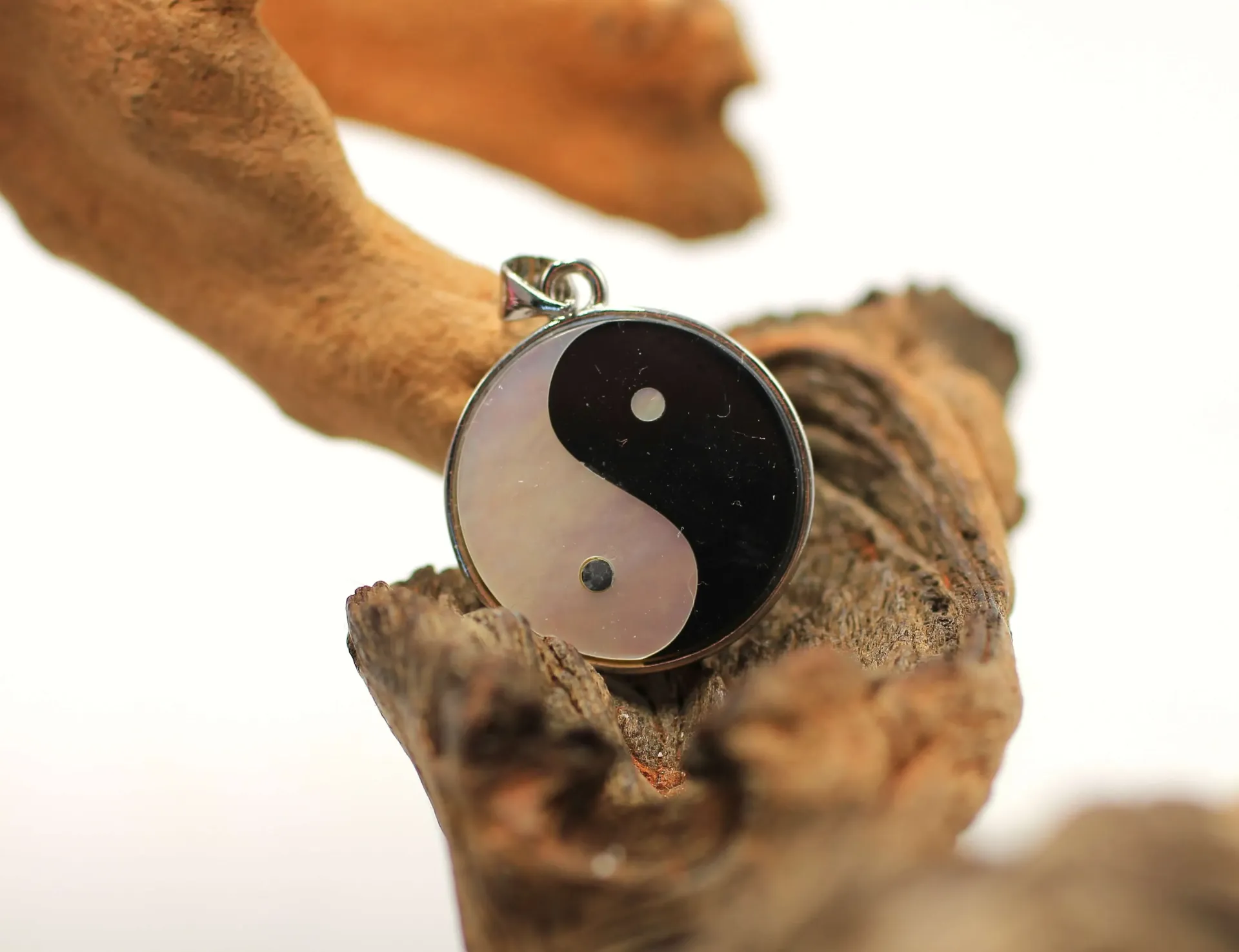 Pendentif Yin Yang en Nacre