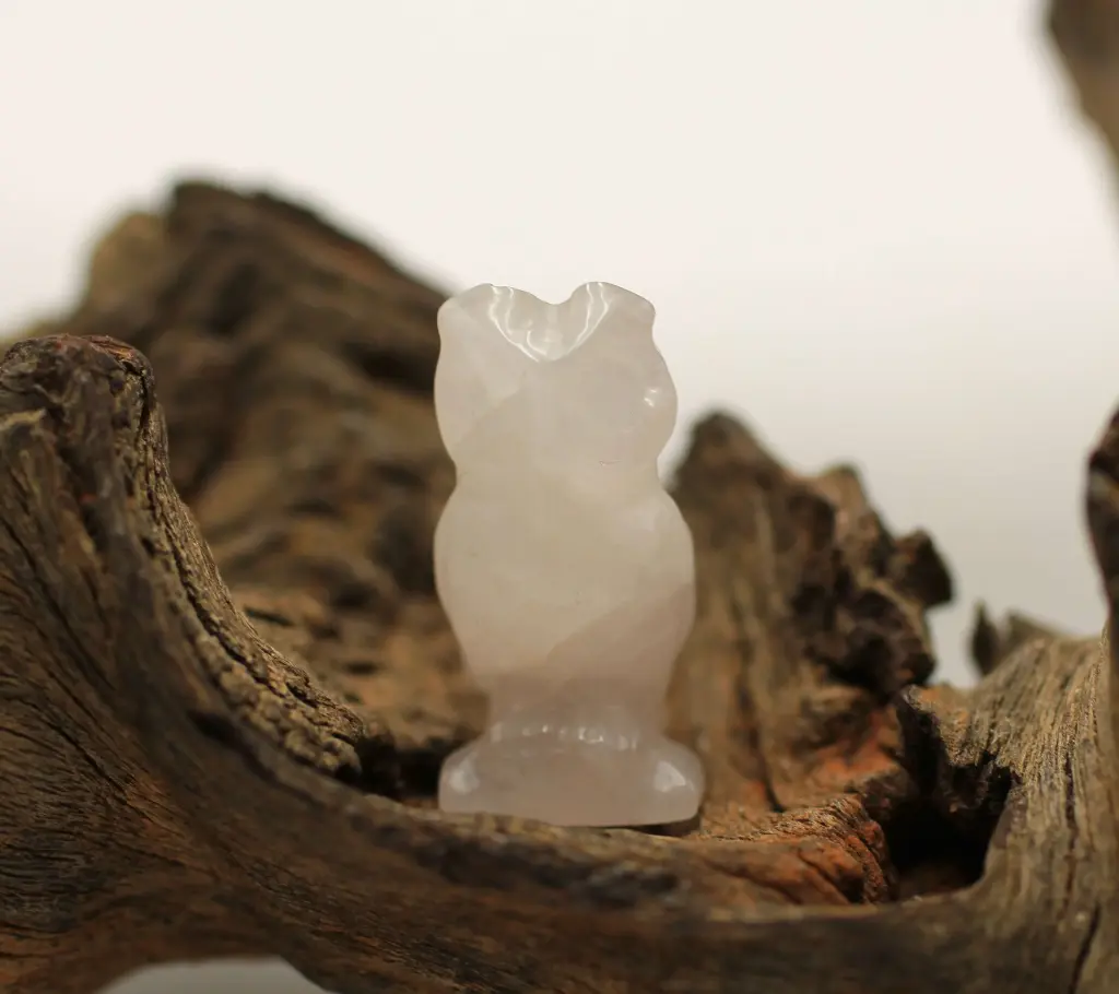 Hibou en Quartz laiteux