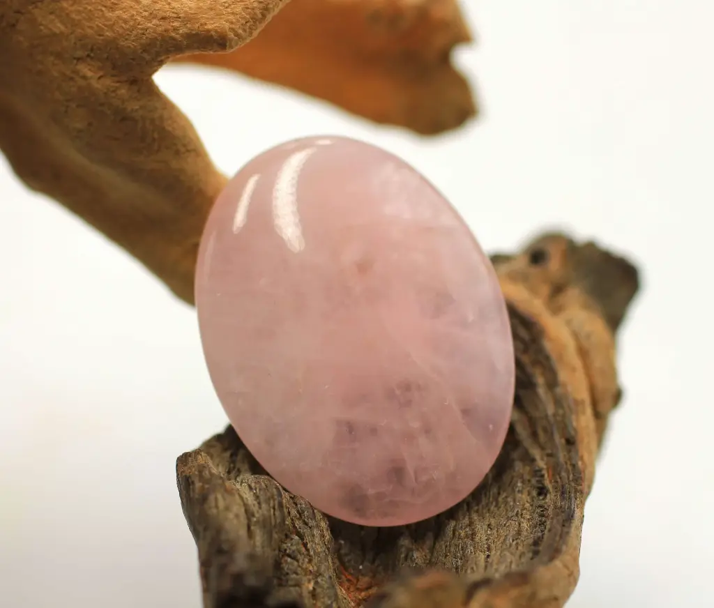 Galet "Anti-stress" en Quartz rose