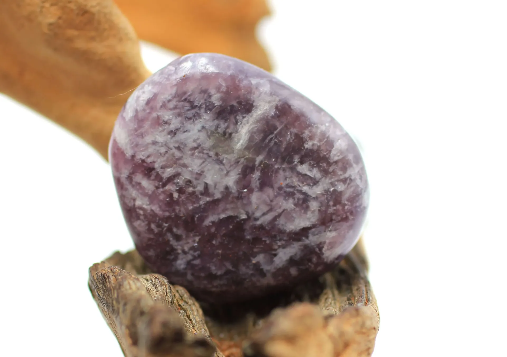 Galet plat en Lépidolite