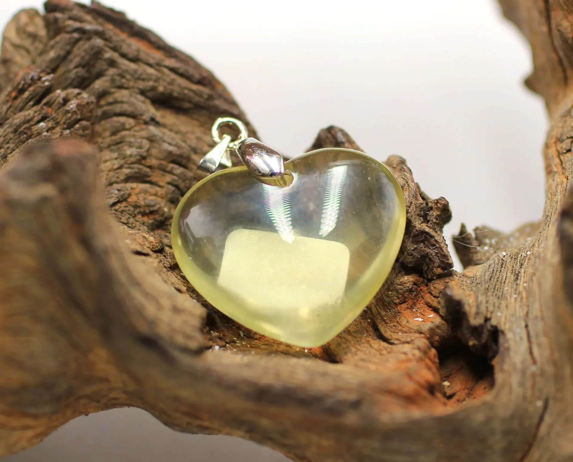 Pendentif cœur en Quartz citron