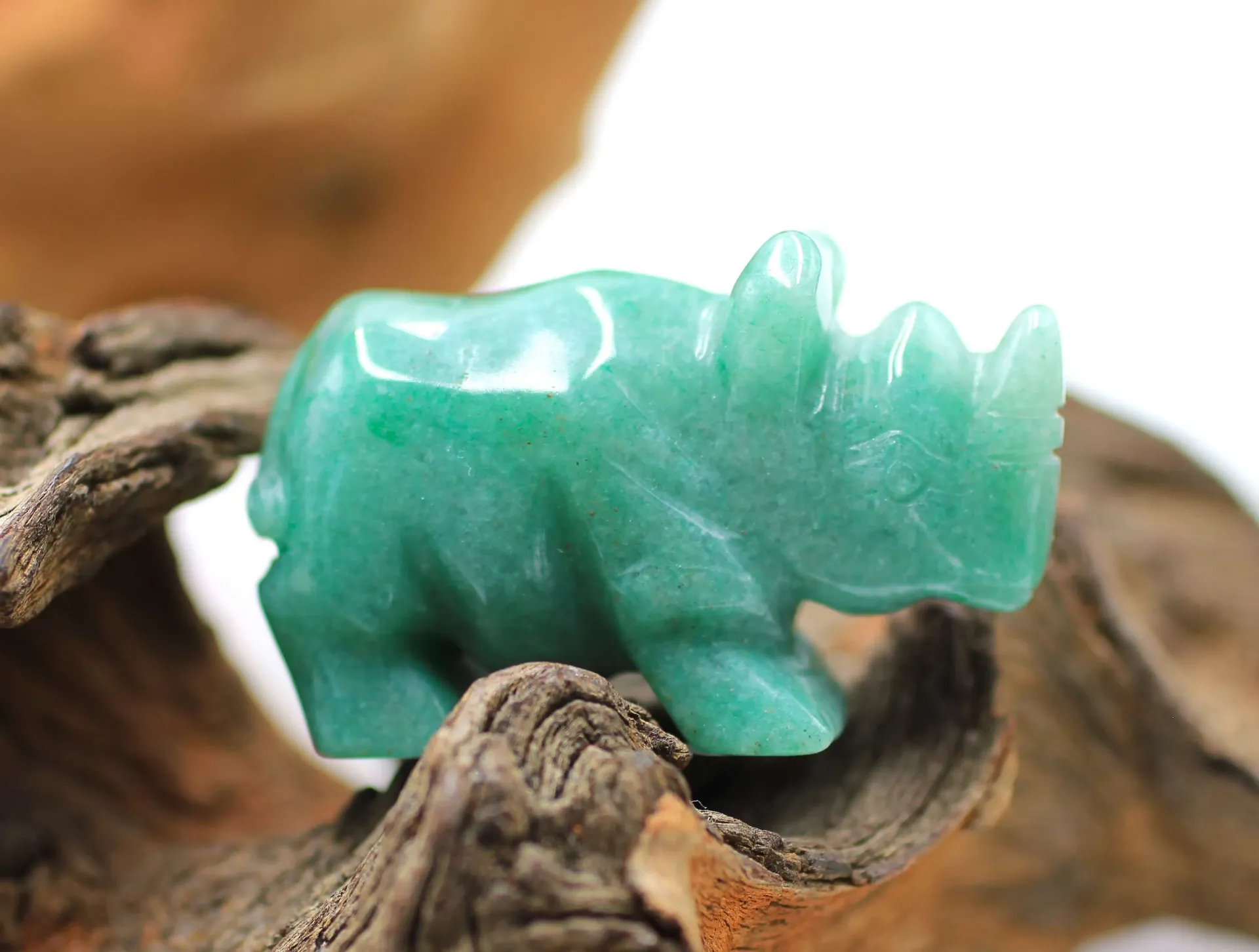 Rhinocéros en Aventurine verte