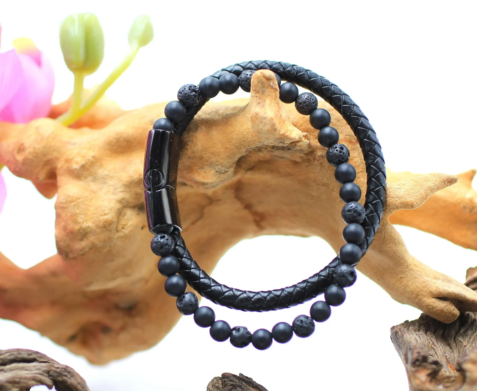 Bracelet en cuir et perles 6mm en Pierre de lave et Shungite