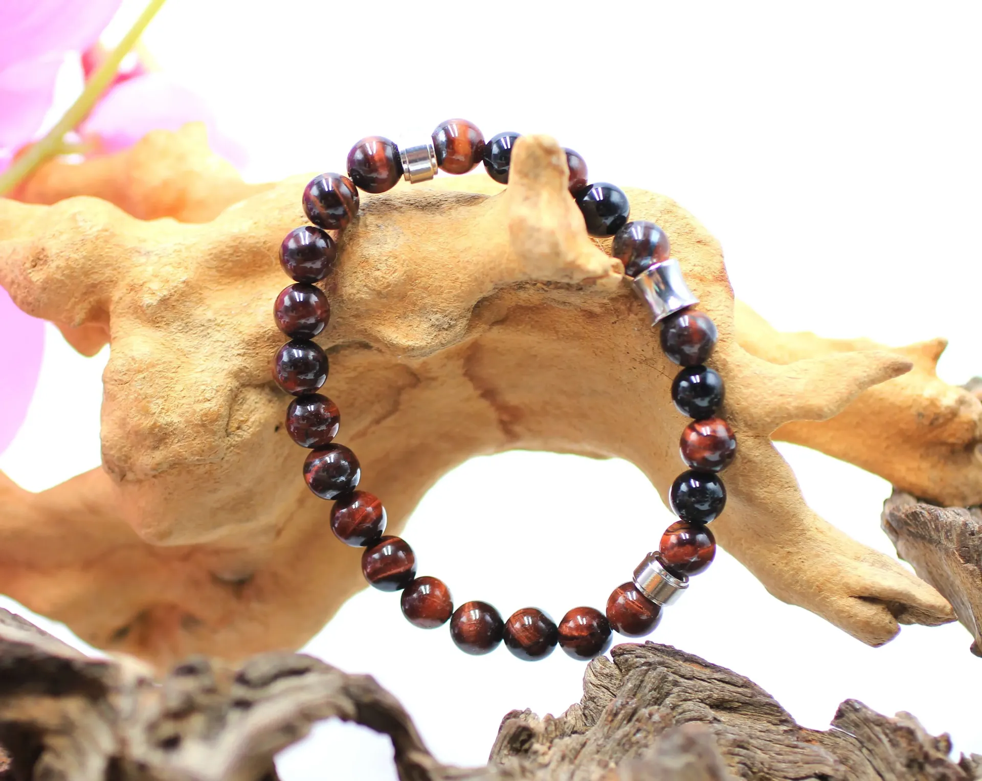 Bracelet en perles 8mm en Œil de taureau et Onyx noir