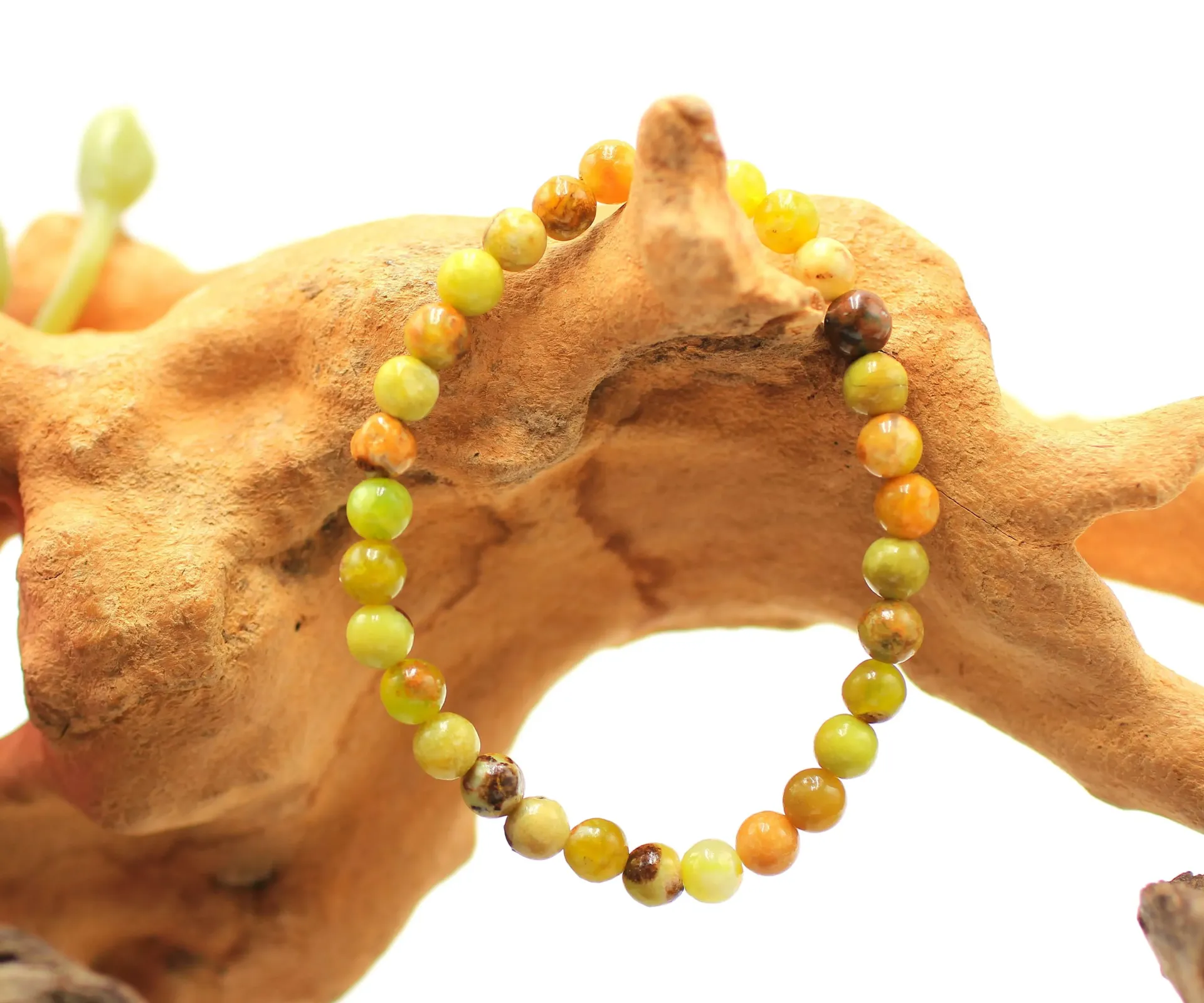 Bracelet en perles 6mm en Opale verte