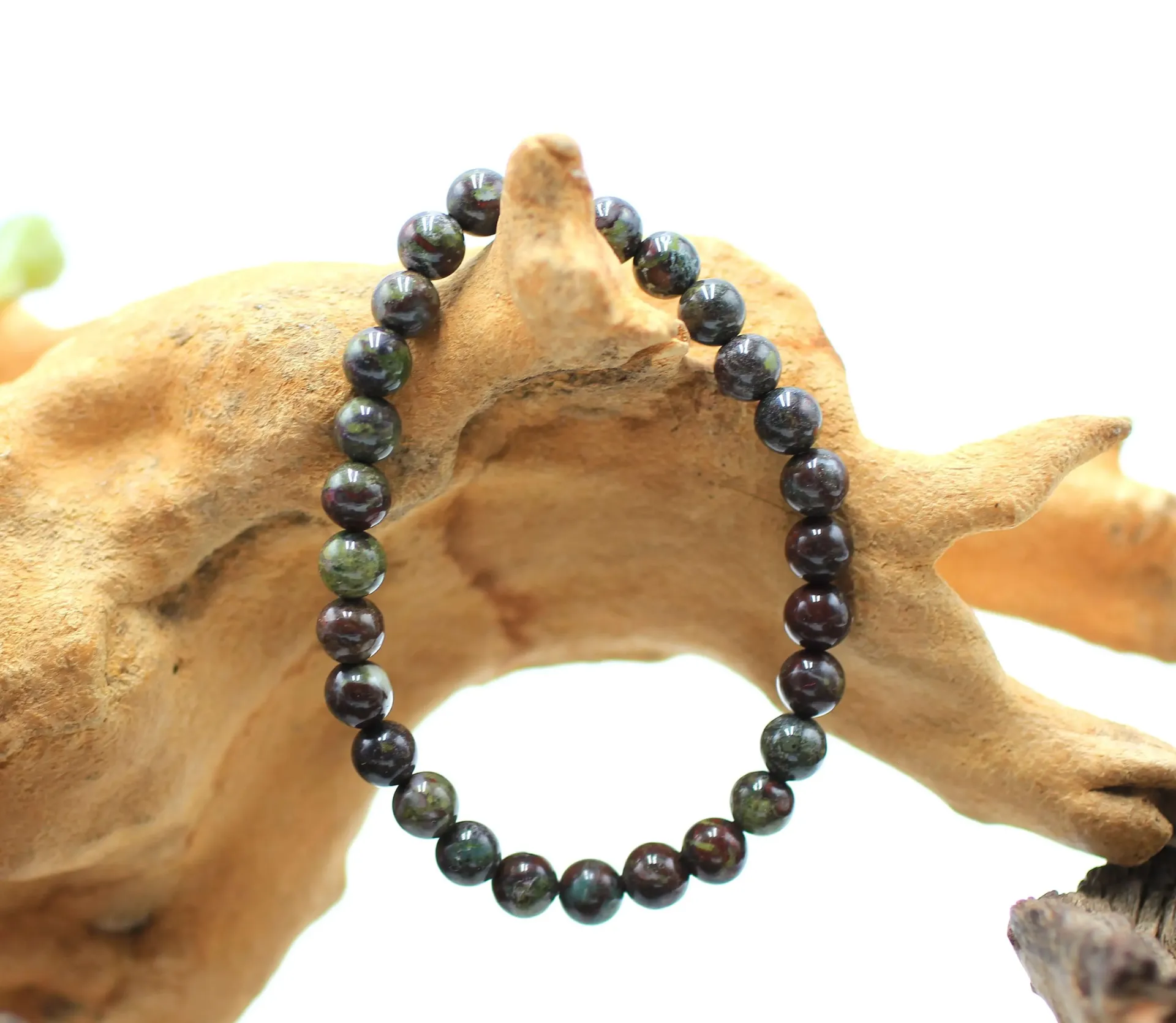 Bracelet en perles 6mm en Jaspe Sang de Dragon