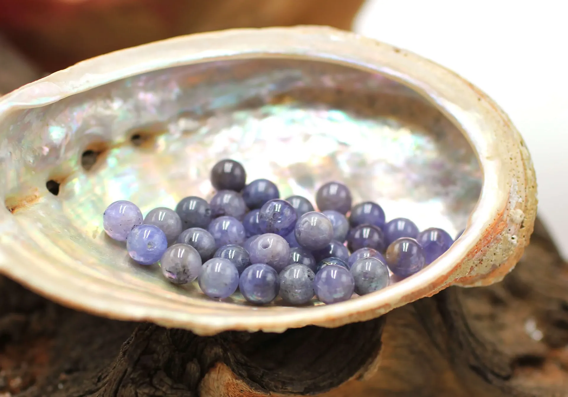 Perle 5mm en Tanzanite bleue