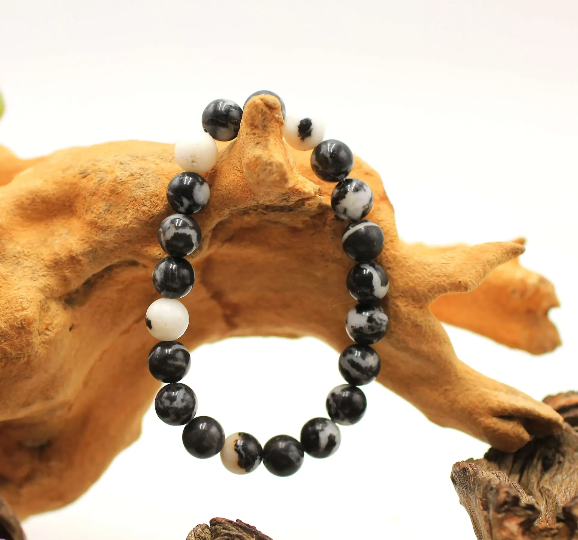 Bracelet en perles 8mm en Jaspe zèbre