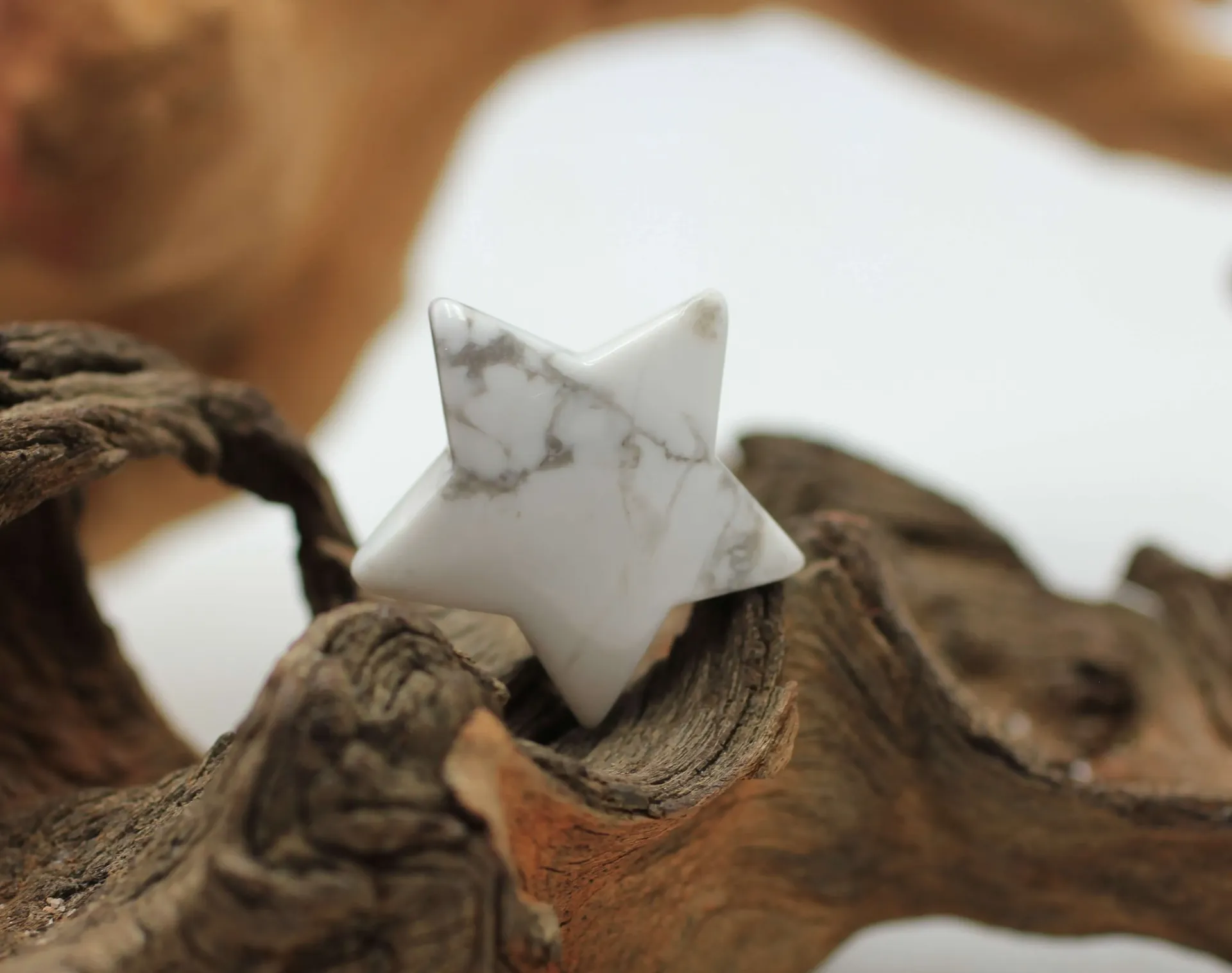 Etoile en Howlite