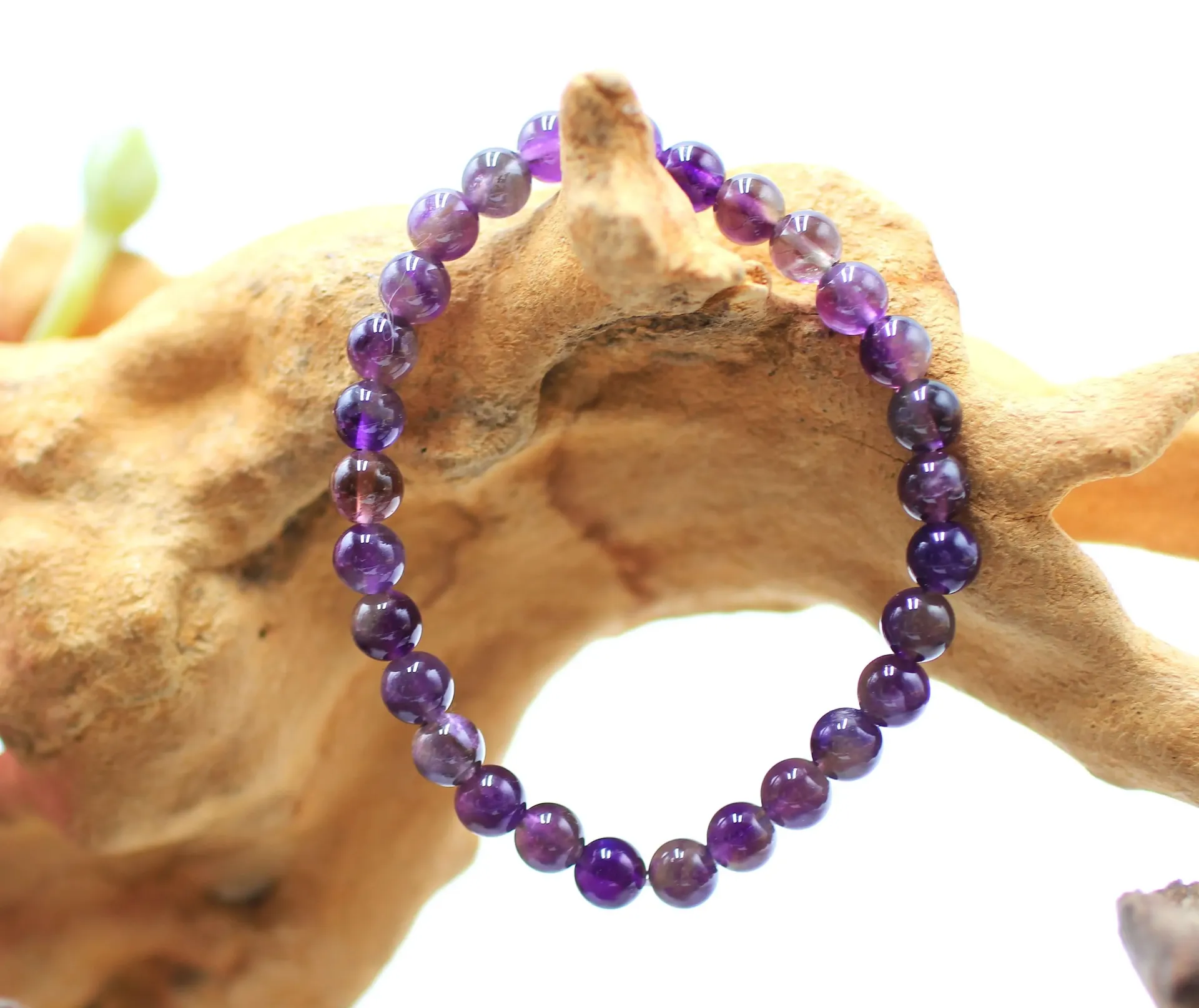 Bracelet en perles 6mm en Améthyste