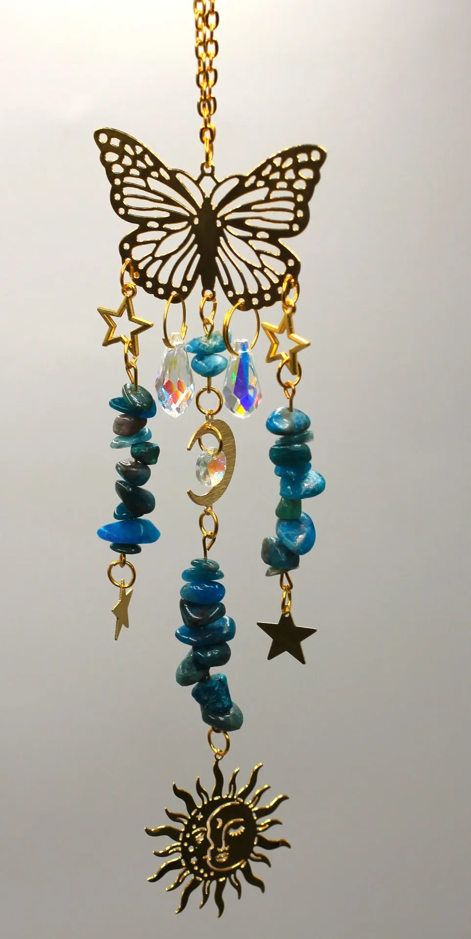 Attrape Soleil Papillon doré et Apatite bleue