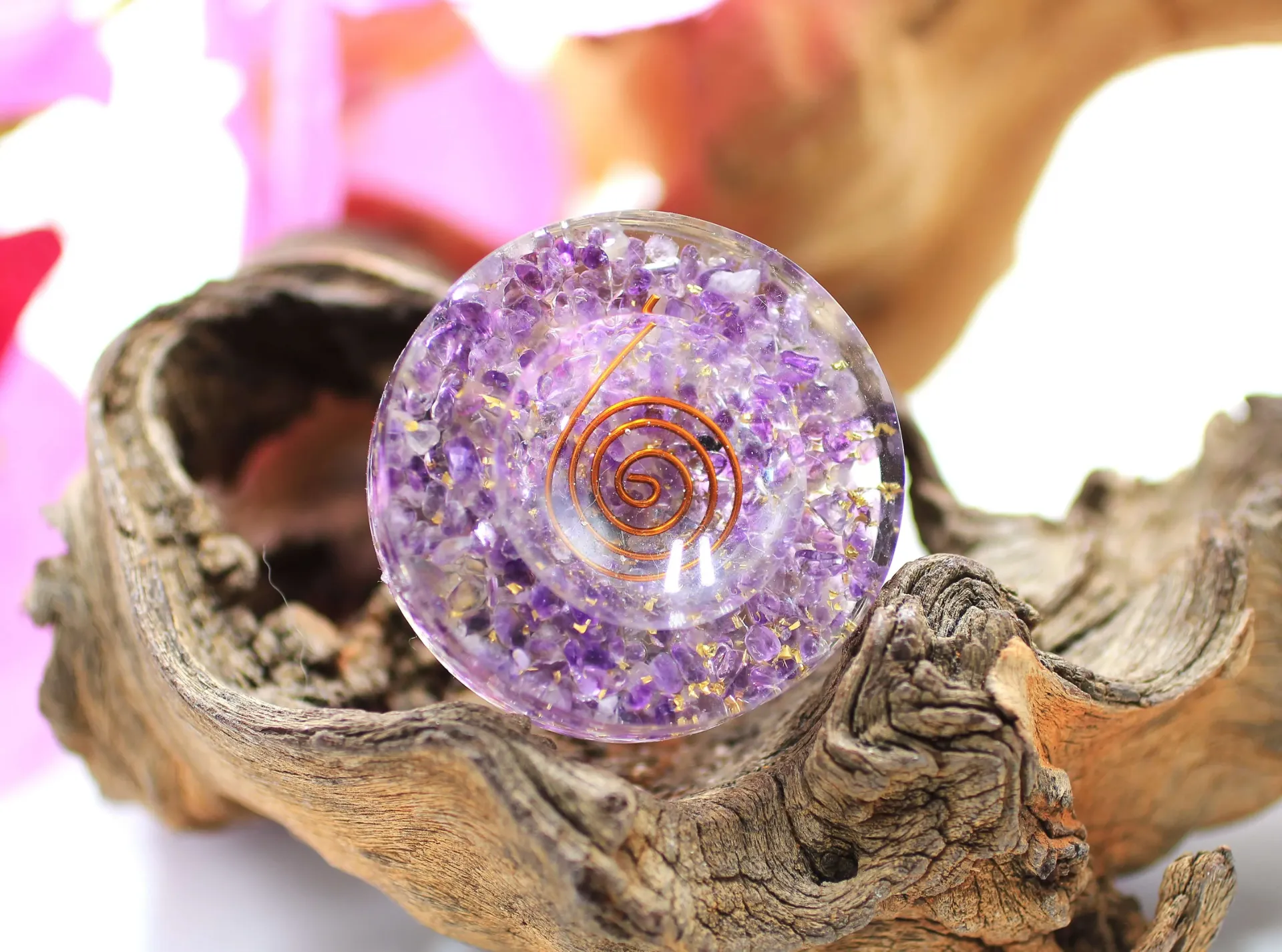 Support pour sphère en Orgonite et Améthyste