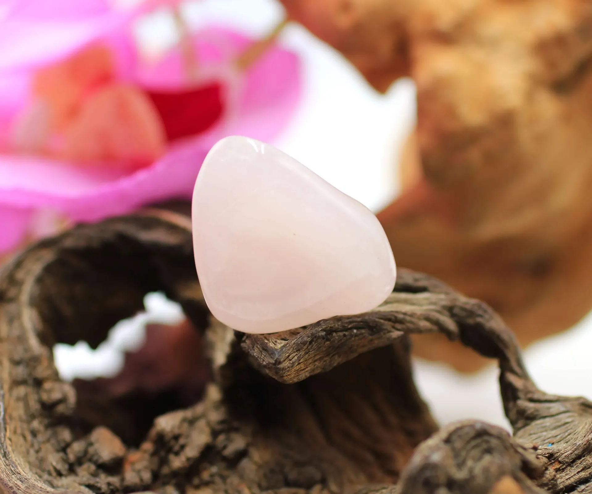 Quartz rose roulé