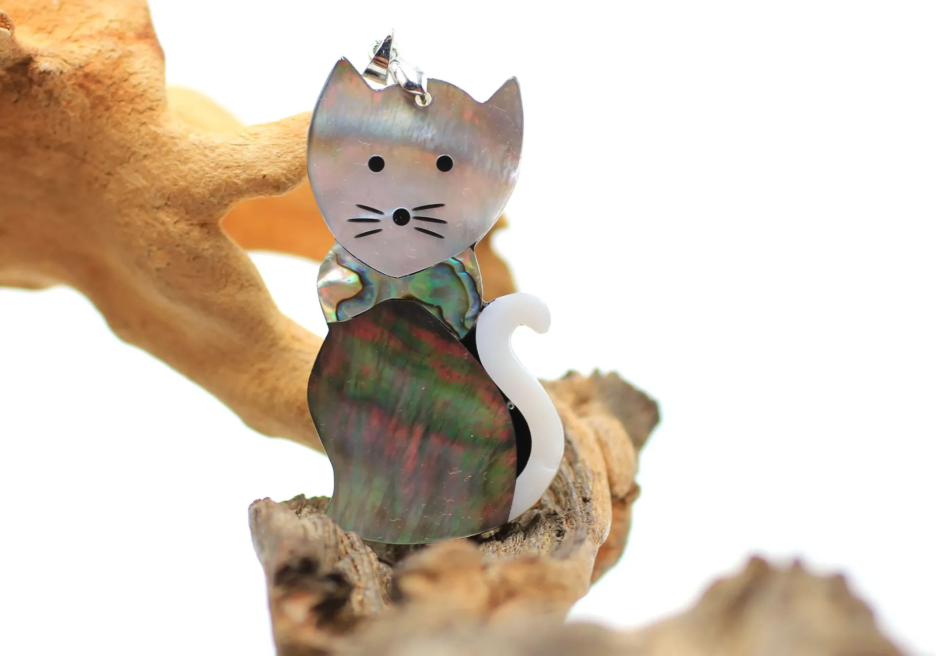 Pendentif Chat en Nacre blanche, Nacre noire et Nacre d'Abalone