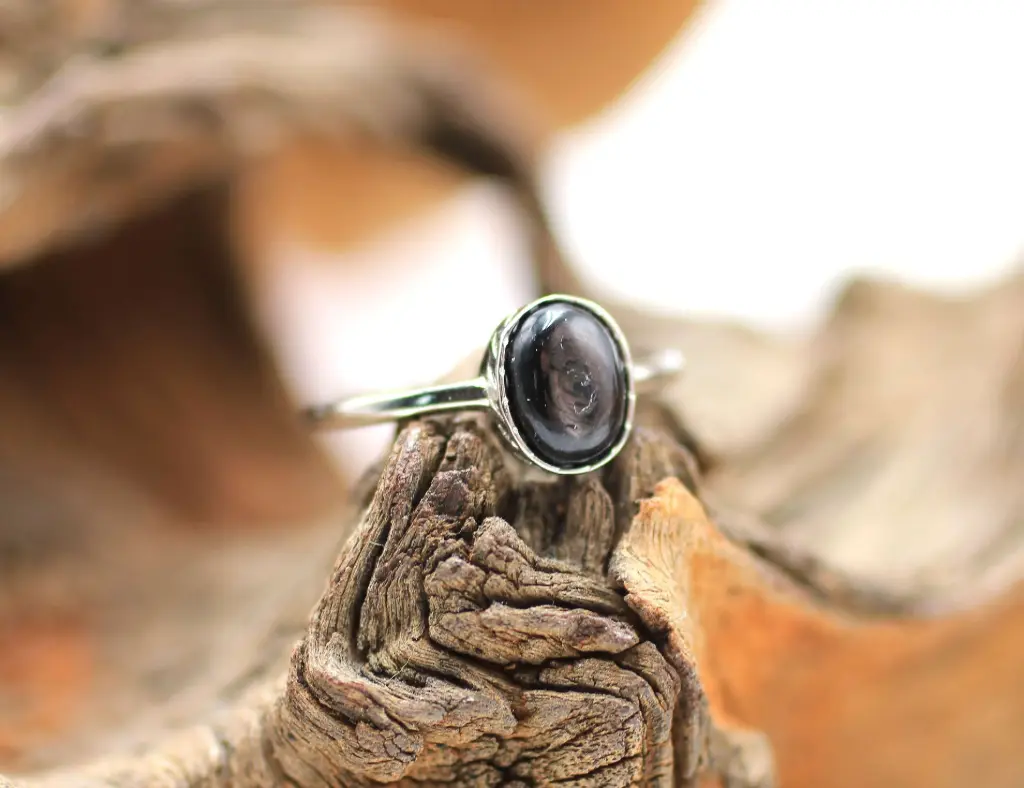 Bague réglable en Argent 925 et en Hypersthène