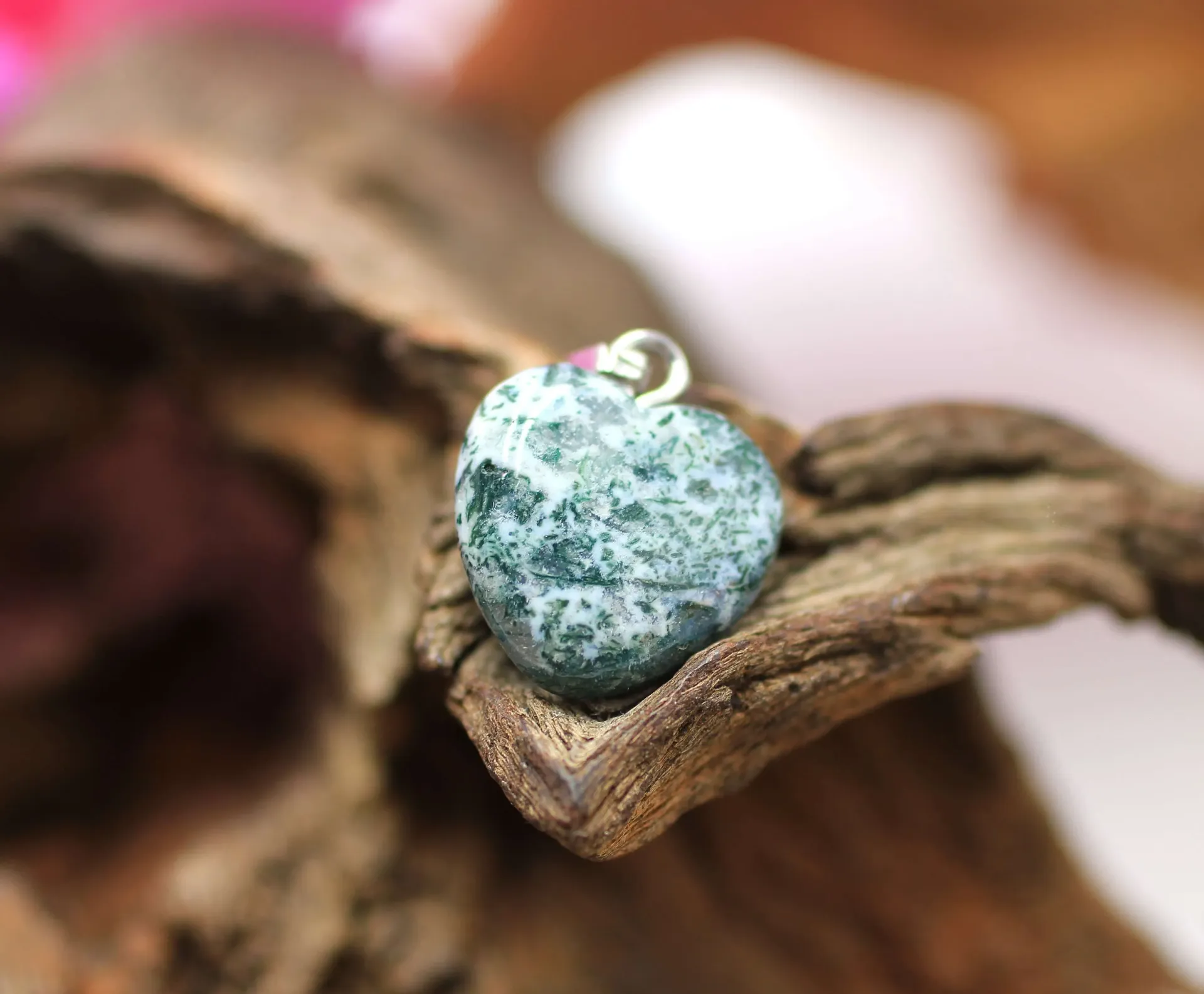 Pendentif coeur en Agate mousse