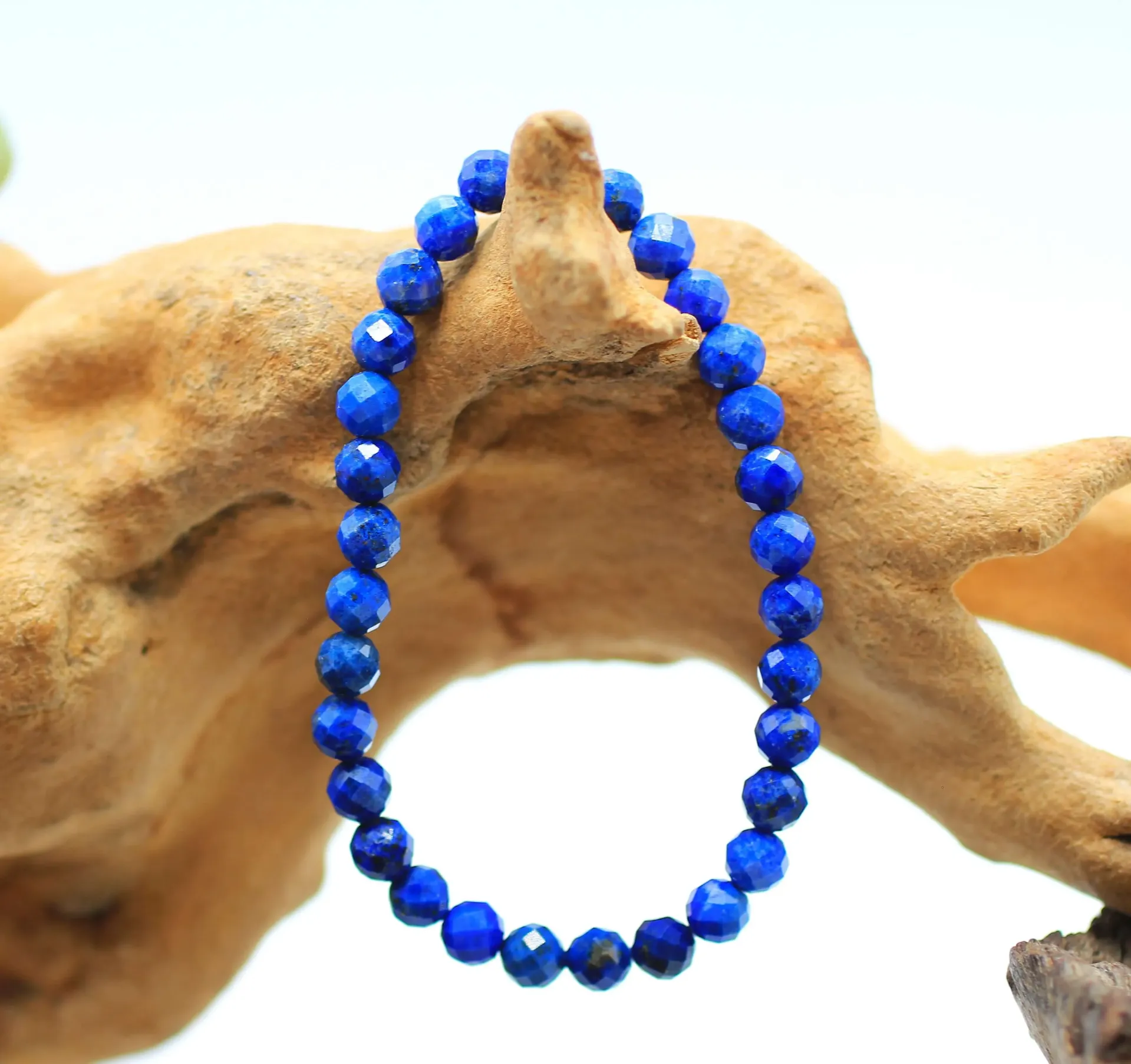 Bracelet en perles 6mm facettées en Lapis-lazuli