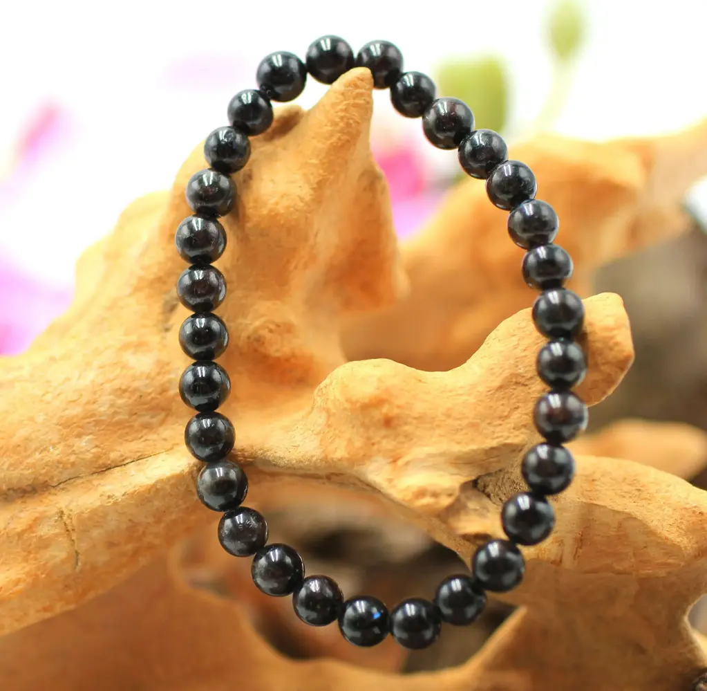 Bracelet en perles 6mm en Biotite