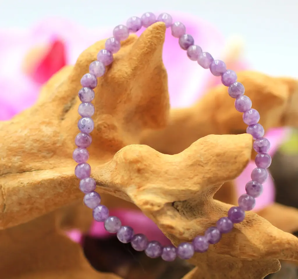 Bracelet en perles 4mm en Lépidolite