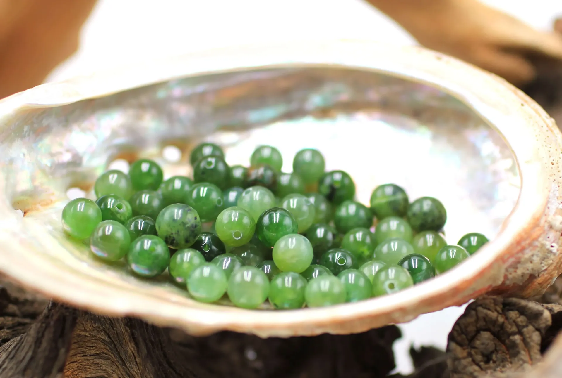 Perle 6mm en Jade néphrite