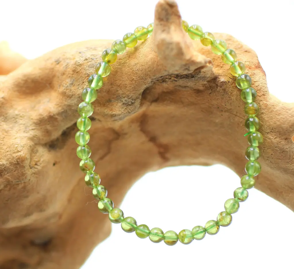 Bracelet en perles 4mm en Péridot