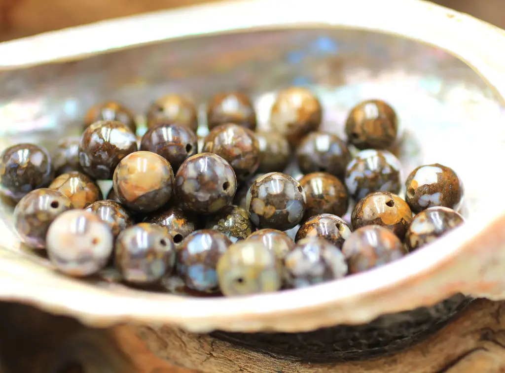 Perle 8mm en Opale brune