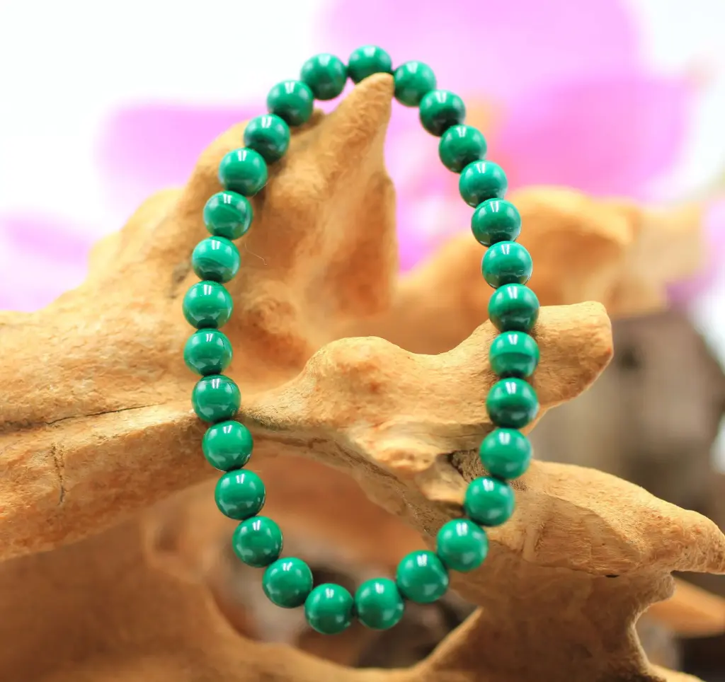 Bracelet en perles 6mm en Malachite claire