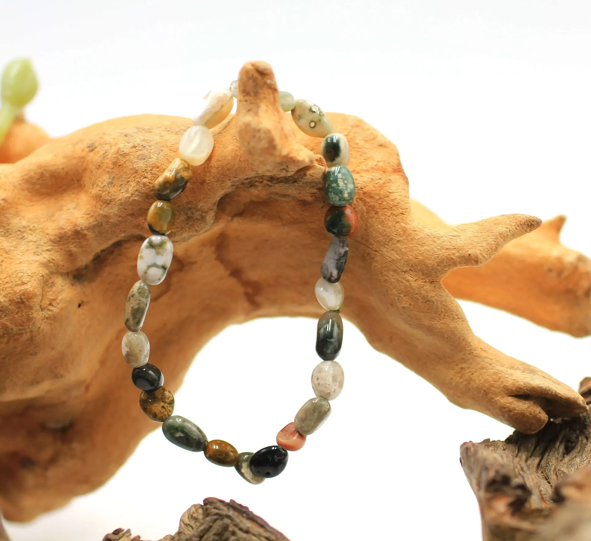 Bracelet en asymétriques en Jaspe océan