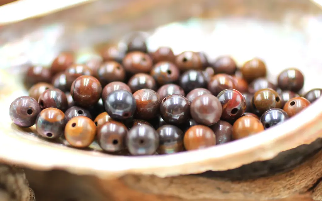 Perle 6mm en Œil de fer