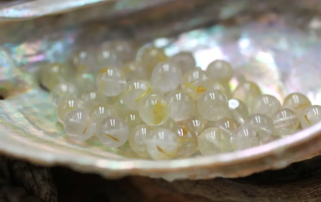 Perle 6mm en Quartz rutile