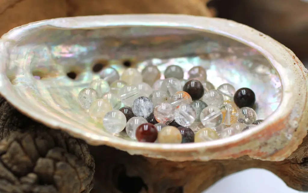 Perle 6mm en Quartz chlorite