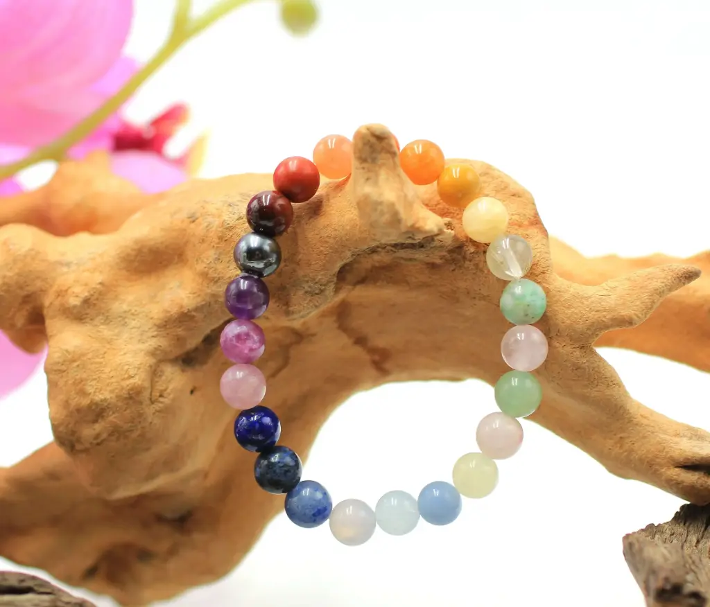 Bracelet en perles 8mm en 7 chakras by LADB