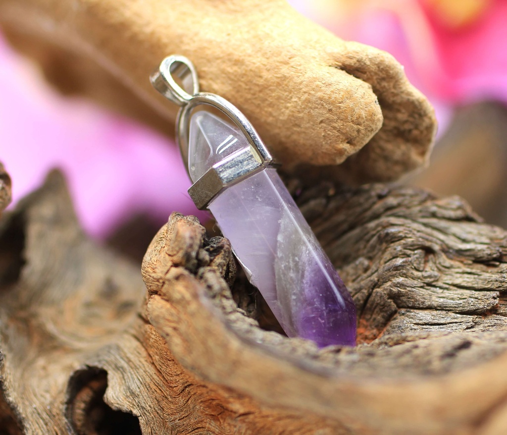 Pendentif biseauté en Fluorite multicolore