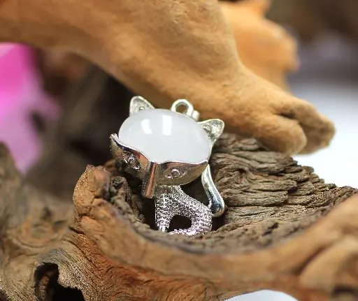 Pendentif chat en Quartz rose
