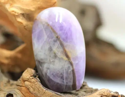Rocher en Améthyste